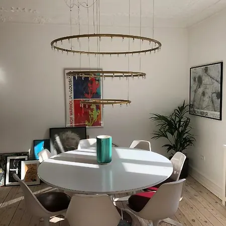 Lovely Located In The Vibrant Area Vesterbro